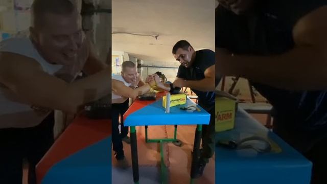 Армрестлинг, хитрости завязки .