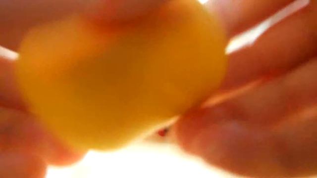 Надарили киндеров , открываем вместе с Сеней 3 киндера Часть 1.