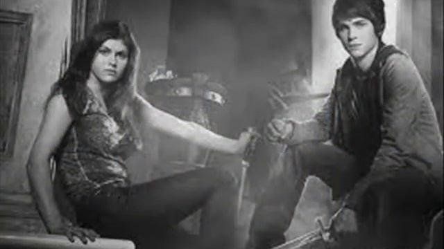 Percy and Annabeth~My Life Would Suck Without You