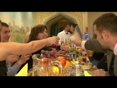 Свадебная церемония. видеоинсталляция.