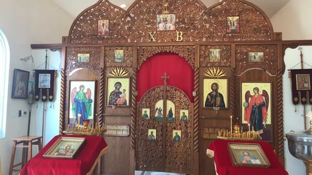 Божественная Литургия.