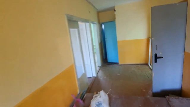 4 дахада 3 каватда 5 хонали кв сотилади нархи 190 млн сум мулжал.амина дукони тел 88 601 70 70