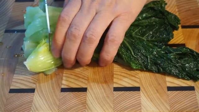 [요리 Vlog] 얼갈이 된장 무침 корейский салат из листовой капусты (Ольгами двенжанг мучим)