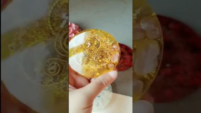 The Beautiful Orgonite  Refracts Sunlight To Form Beautiful Light And Shadow