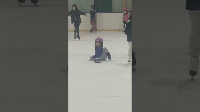 Lily at Atlanta Ice Forum, 2nd ice skating Lesson.