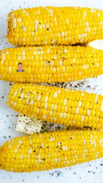 I’m king of corn!! #shorts #hideandseek