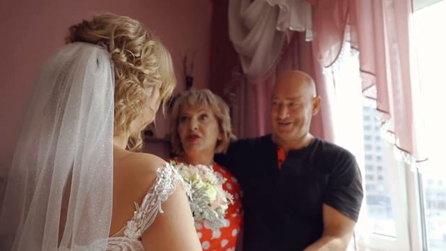 Anton and Julia's wedding day. Khanty-Mansiysk