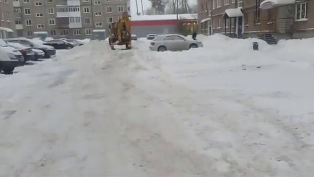 2022 12 28 Маршала Рыбалко 76 механизированная уборка