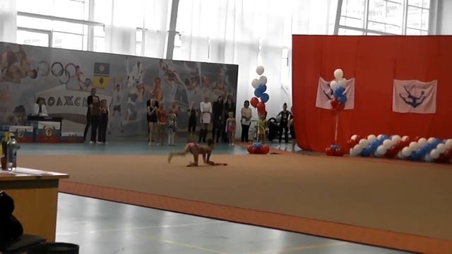 Волжаночка 2014 Бахаева Стефания булавы