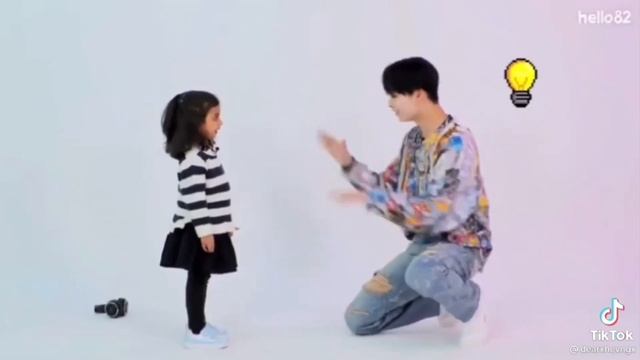 Enhypen with Kids doing the super tuna dance💙🍣