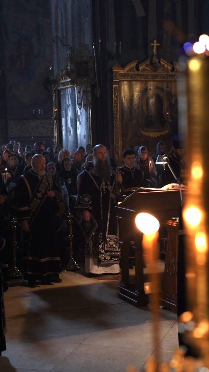 Чтение 12-ти Страстных Евангелий в Лавре, 2025