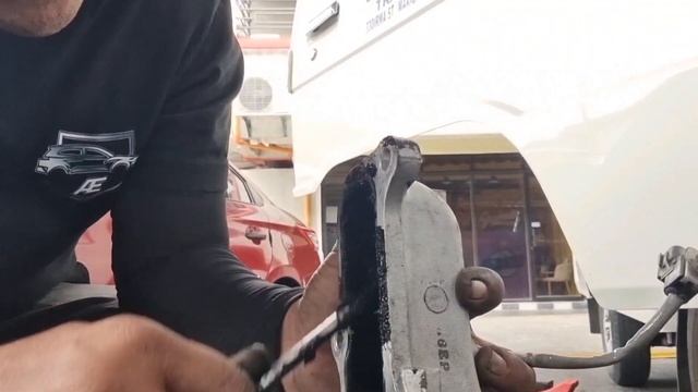 EURO 4 MITSUBISHI L300/EGR VALVE &,INTAKE MANIFOLD CLEANING/CARBON REMOVAL @kolokoygarage