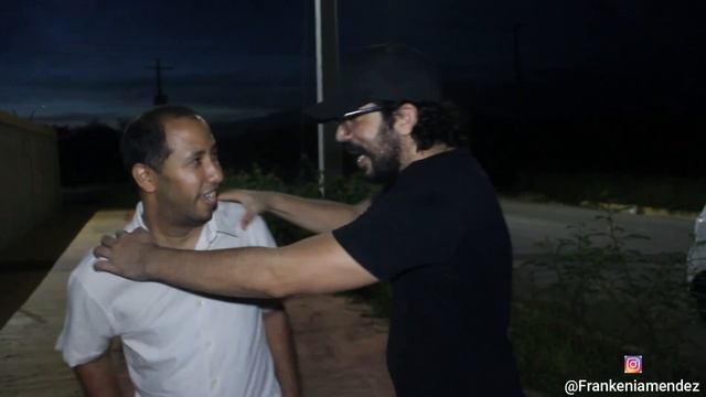 Deja a su cuñado en la calle por tener una condiccion especial y mira que pasó al final
