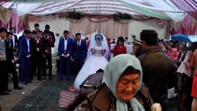 To’y bazmi To’y хонободa свадьба Furqatjon Nomozov kelin salom   4 video