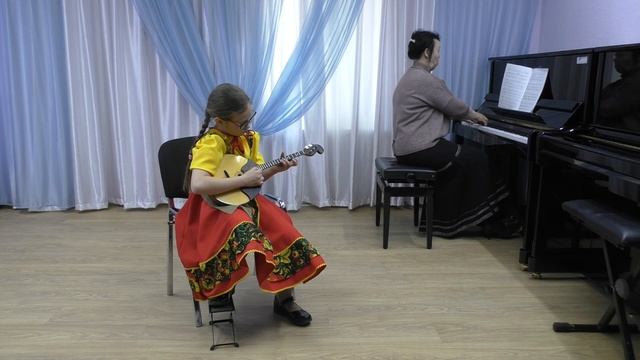 Г.Шишкина Фантазия на тему песни В.Шаинского 
«В траве сидел кузнечик»