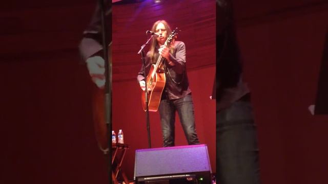 Damon Johnson does acoustic of Thin Lizzy and snippet of Brother Cane at MIM