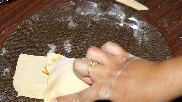 முற்றிலும் புதிய முட்டை பப்ஸ் செய்வது எப்படி/Egg puffs without oven/Evening snacks in tamil