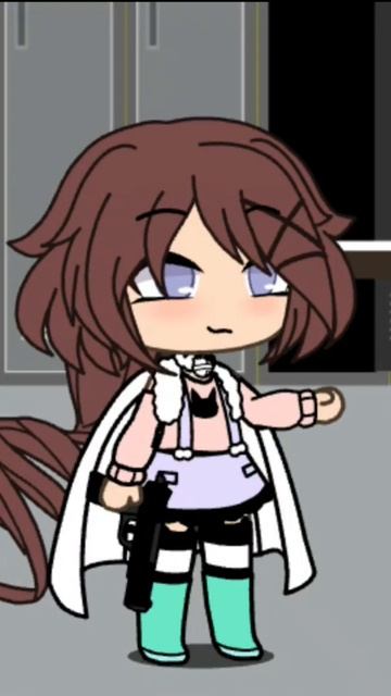 папин пистолет в кармане .