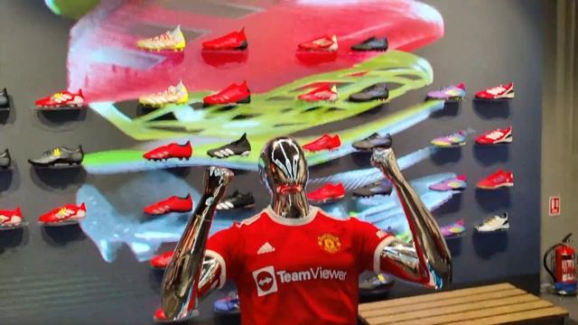 ADIDAS FLAGSHIP STORE I SNEAKER SHOPPING VLOG