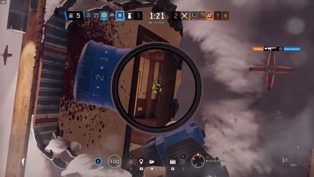 *I really LOVE to play Mira in CHALET's kitchen*