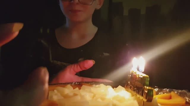 Друзья поздравляют Жорика с 12-летием.