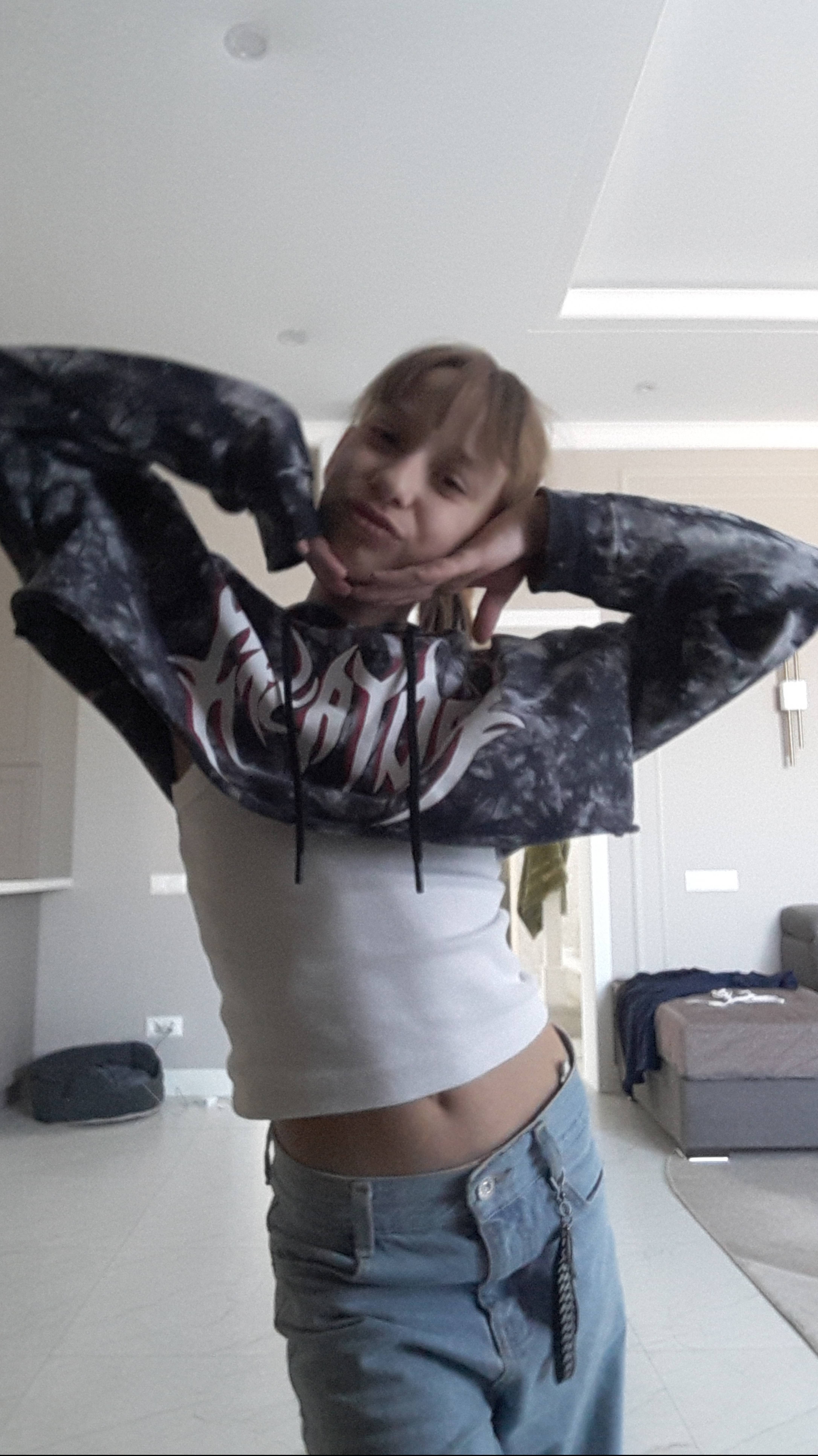 яркий худи❤❤