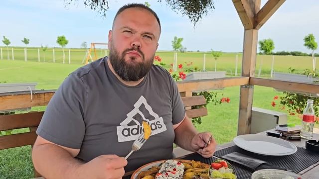 RESTORAN sa VRHUNSKOM DOMAĆOM HRANOM KOJA se SLUŽI PORED JEZERA !! GOLDEN CARP Donji Petrovci