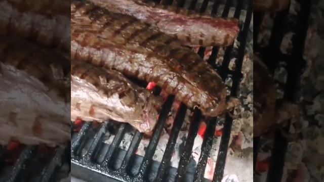 Ростбиф из говяжьей вырезки/ #shorts #мясо