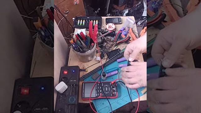 Аккумулятор GRUNDIG BP65 6V 1,2Ah, разборка, комментарии по ремонту. GRUNDIG VS-35, VHS-C, JAPAN.
