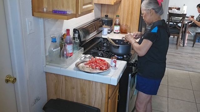 COOKING BEEF  CALDERITA @EDITABISAYALIFEINAMERICA