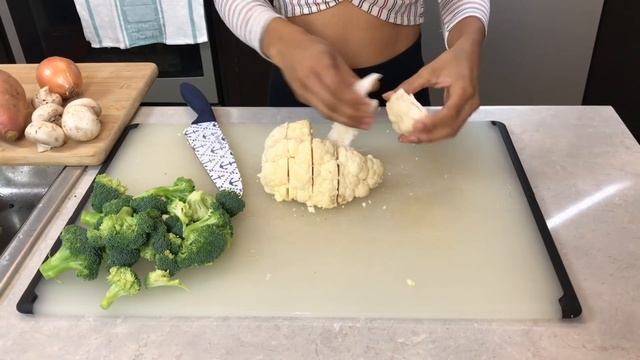 MEATLESS MONDAY MEAL IDEA // COOK WITH JESS // #fitmom // SAHM // COOK WITH ME 2018