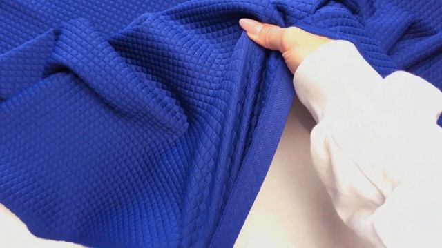 Трикотаж стьобаний Квадрати 8мм. Відеоогляд тканини