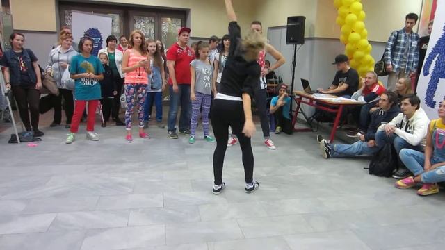 Dancehall "Yeti Battle" 30.08.2013. Лиля (win) vs Романыч