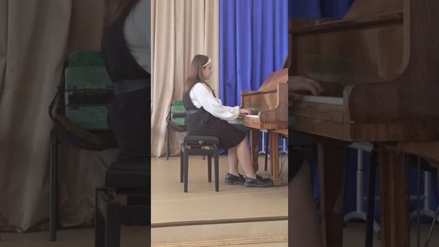 Пахомова Анастасия 4 кл. Н.Торопова "Романс"