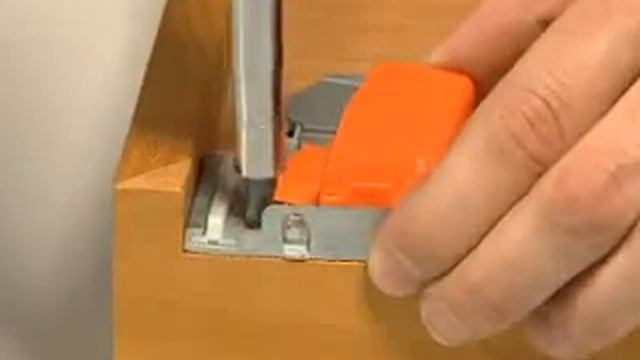 BLUM Tandem Drilling Jig - YouTube_0