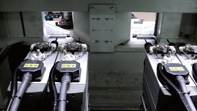 Обрабатывающий центр CNC для ПВХ и Алюминия