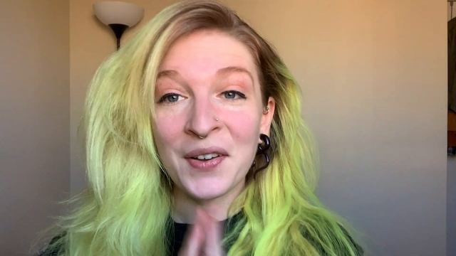 Trying Spiral Plugs - Treble Hangers - Ear Stretching