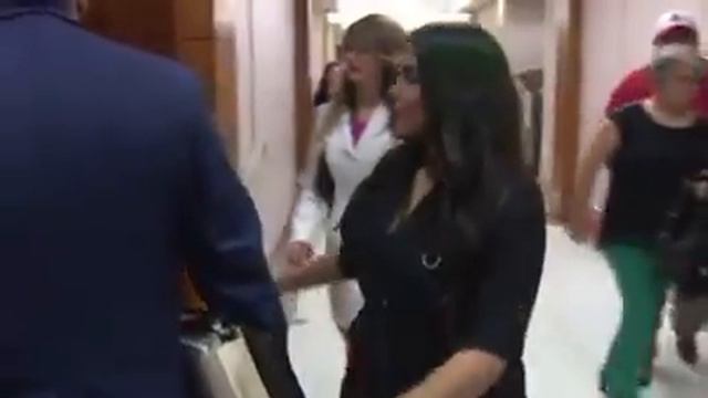 Professora é condenada a 10 anos de prisão nos EUA por ter feito sexo com aluno de 13 anos