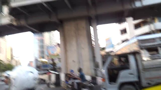 30.10-Bangkok,  sukhumvit from 3 to soi 35