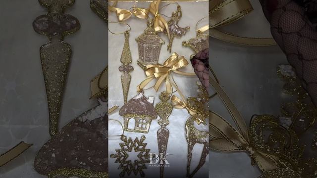 Новогодние игрушки из эпоксидной смолы #epoxy #новыйгод #заливкасмолой