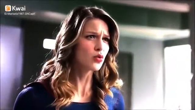 Kara y Lena- robarte un beso ❤️