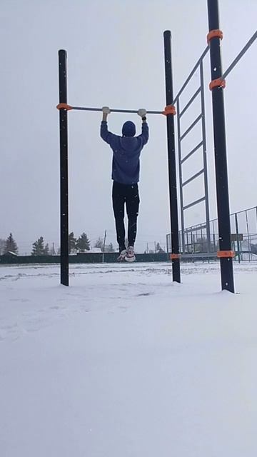 ДЕНЬ 8 НА ТУРНИКАХ ❄️☃️