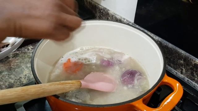 HOW TO MAKE A TASTY MIXED FISH LIGHT SOUP