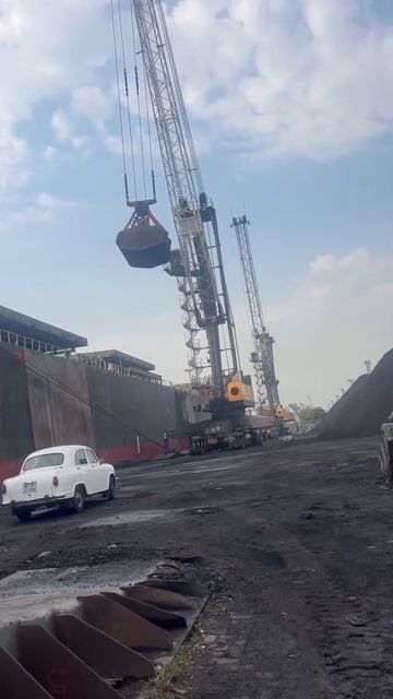 CRANES LIEBHERR 425 WOR VIDEO #viral #status #video #reels #story #libherr #crane #viralvideo #tons