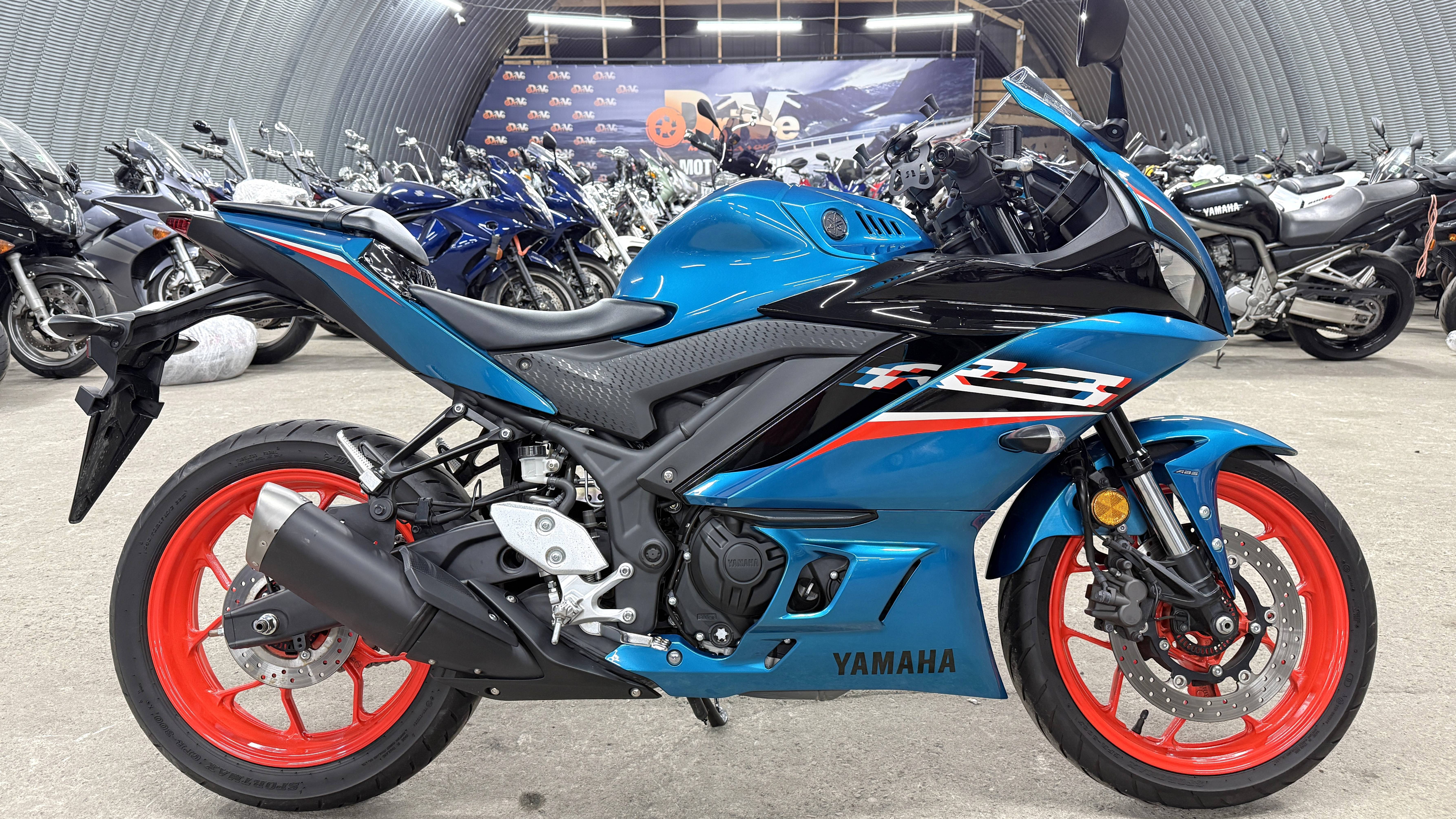 Обзор Yamaha YZF-R3 |В НАЛИЧИИ|