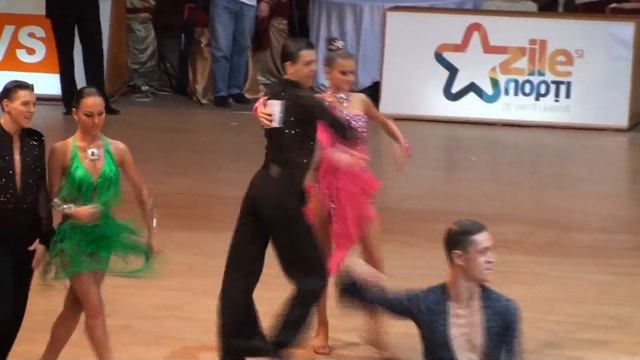 Stoica Georgian & Dima Catrinel - TGP 2010 - IDSF Open Latino 16-18 - Samba