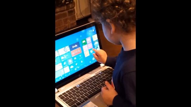 HP Envy 4 TouchSmart UltraBook meets the family #PinTheHalls