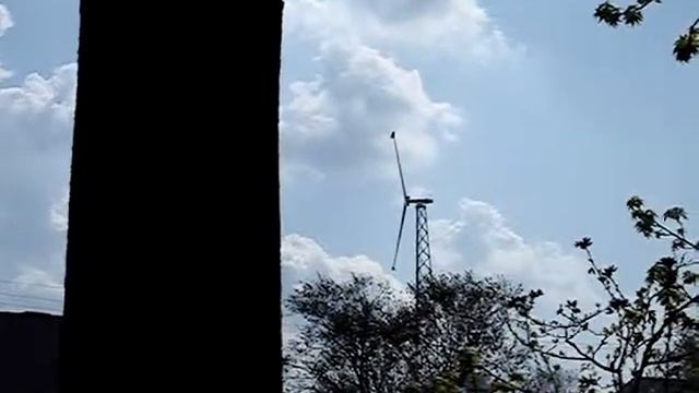 Ocean Gate, NJ wind turbine off (NORMAL NOISE) 2 of 5