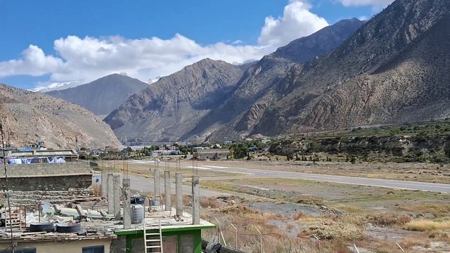 Tara air Twin-otter Take off from Jomsom Airport