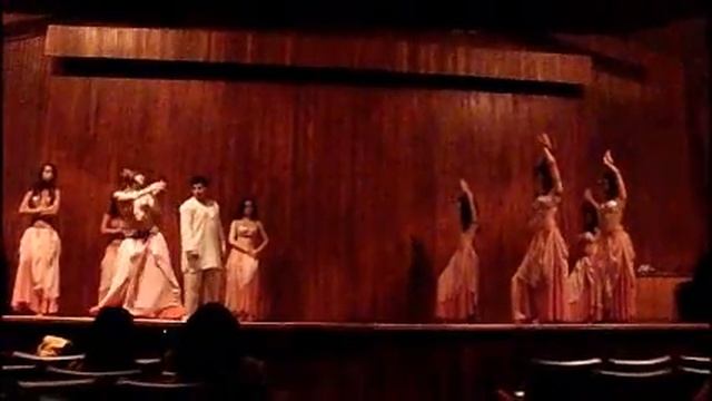 En el Bosque- Danza Árabe UCV